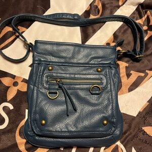 Elegant Teal NWOT Crossbody Bag